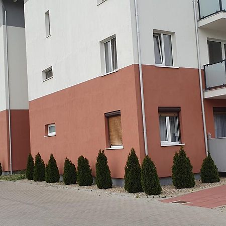 John'S Apartment Alba Iulia Exterior foto