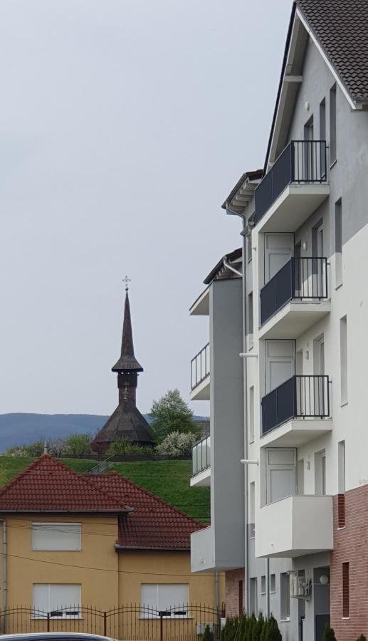 John'S Apartment Alba Iulia Exterior foto